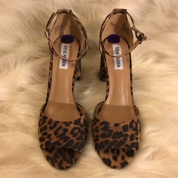 STEVE MADDEN Leopard Print Open Toe Heels - Picture 3 of 8